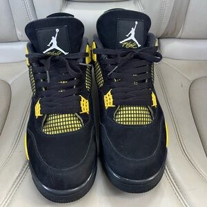 Jordan 4 yellow thunder